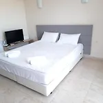 Апарт-отель Sea Dreams 4*